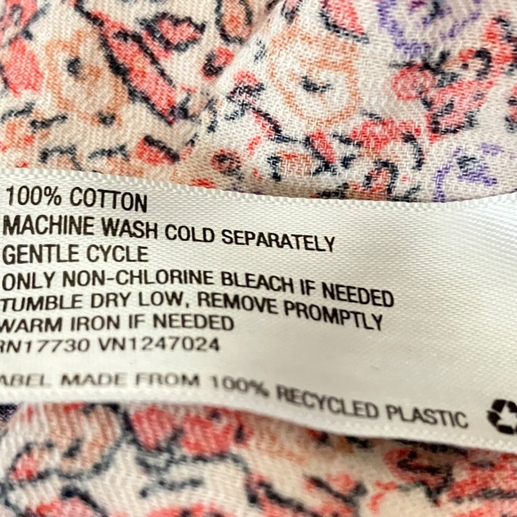 Universal Thread Ditsy Floral Peasant Red Pink Top Cotton Size XS - Picture 6 of 9